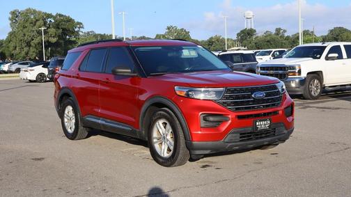 Rapid Red Metallic Tinted Clearcoat 2021 Ford Explorer XLT
