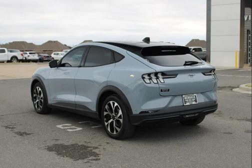 2024 Ford Mustang Mach-E Select
