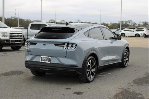2024 Ford Mustang Mach-E Select