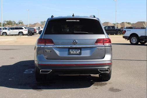 2022 Volkswagen Atlas 2.0T SE w/Technology 4MOTION