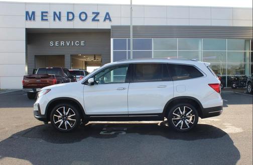 2021 Honda Pilot Touring 8-Passenger