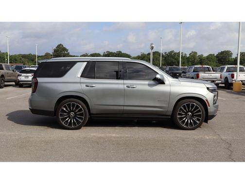 Sterling Gray Metallic 2025 Chevrolet Tahoe 4WD High Country