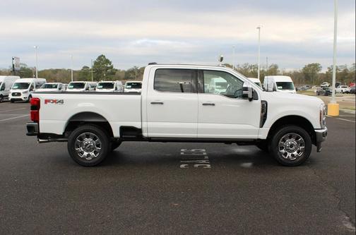 2026 Ford F-250 Lariat