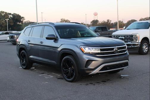 2022 Volkswagen Atlas 3.6L SE w/Technology