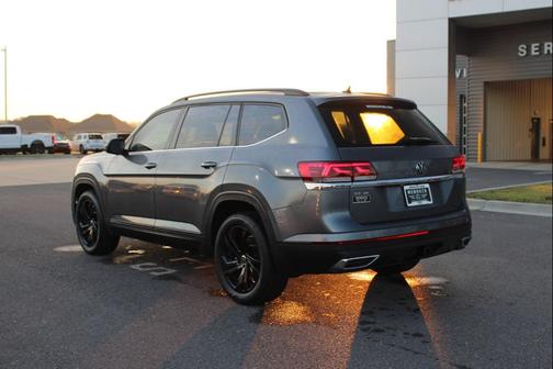 2022 Volkswagen Atlas 3.6L SE w/Technology