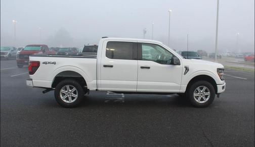 Oxford White 2026 Ford F-150 XLT