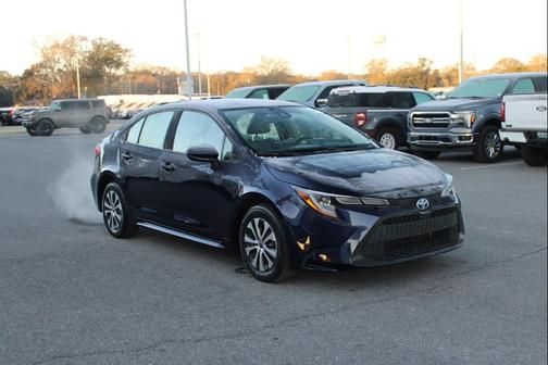 2022 Toyota Corolla Hybrid SE