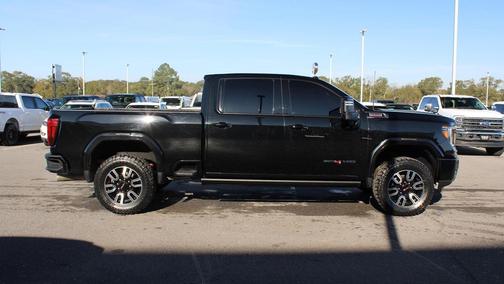 2023 GMC Sierra 2500 AT4