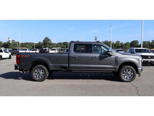 Carbonized Gray 2026 Ford F-250 Lariat