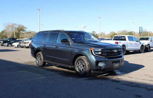 2025 Ford Expedition Max Active 4x2