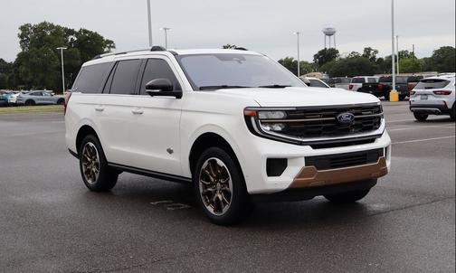 Star White Metallic Tri-Coat 2025 Ford Expedition King Ranch