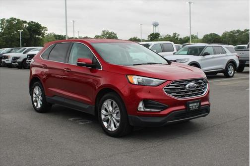 2023 Ford Edge Titanium