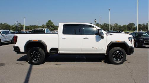 2024 GMC Sierra 2500 AT4