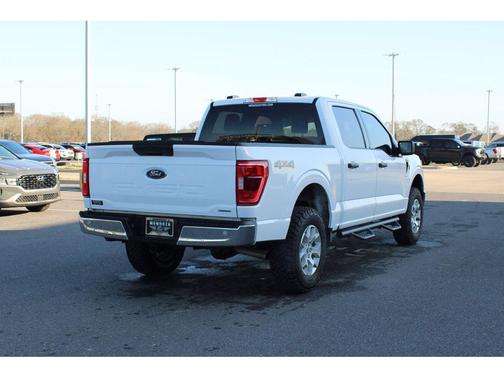Oxford White 2023 Ford F-150 XLT