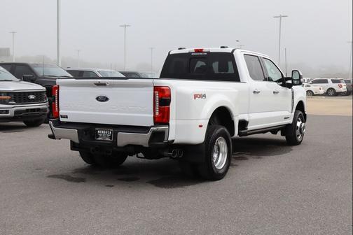 2024 Ford F-350 Lariat