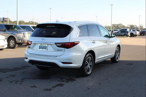 2018 INFINITI QX60 Base