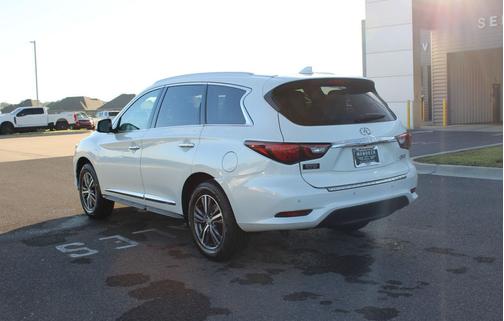 2018 INFINITI QX60 Base