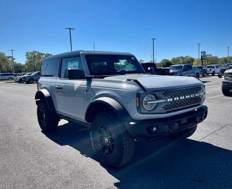 Avalanche Gray 2026 Ford Bronco Badlands