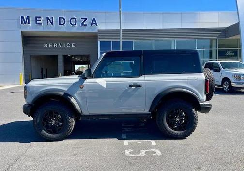 Avalanche Gray 2026 Ford Bronco Badlands