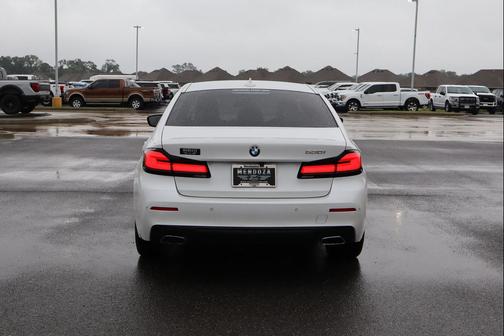Mineral White Metallic 2021 BMW 530