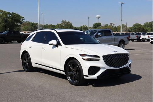 Uyuni White 2023 Genesis GV70 2.5T AWD