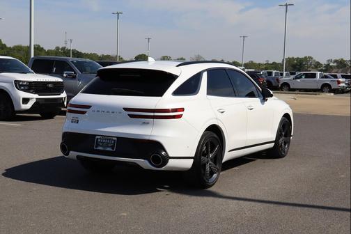 Uyuni White 2023 Genesis GV70 2.5T AWD