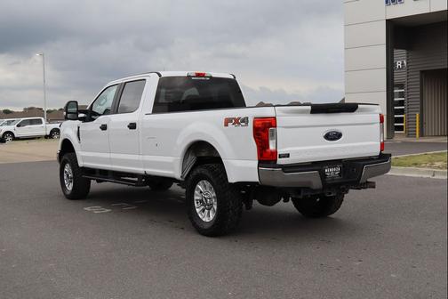 Oxford White 2018 Ford F-250 XL
