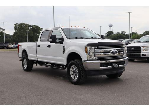 Oxford White 2018 Ford F-250 XL