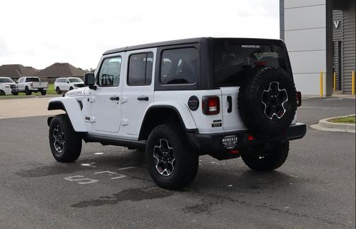 Bright White Clearcoat 2023 Jeep Wrangler Rubicon