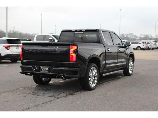 Black 2023 Chevrolet Silverado 1500 High Country