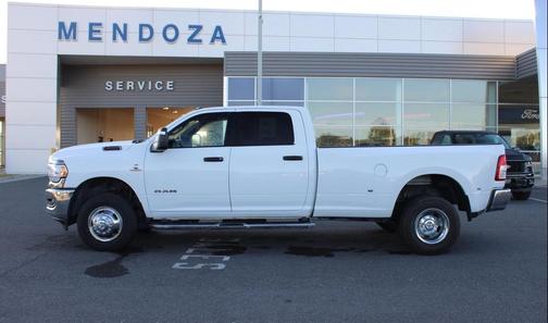 2024 RAM 3500 Big Horn Crew Cab 4x4 8' Box