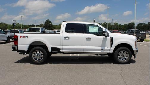 2025 Ford F-350 Lariat
