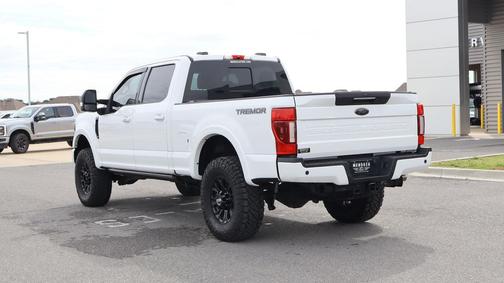 Star White Metallic Tri-Coat 2022 Ford F-250 Lariat