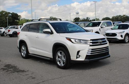 2017 Toyota Highlander Limited