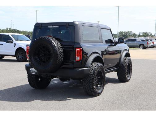 Shadow Black 2025 Ford Bronco Base