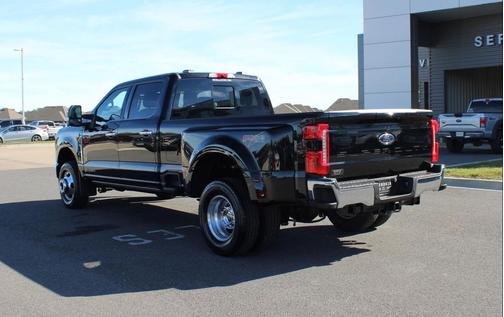 2026 Ford F-350 Lariat