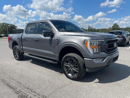 Carbonized Gray Metallic 2021 Ford F-150 XLT