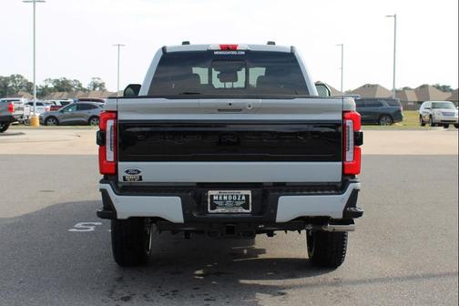 2026 Ford F-250 Platinum
