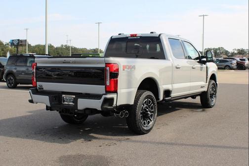 2026 Ford F-250 Platinum