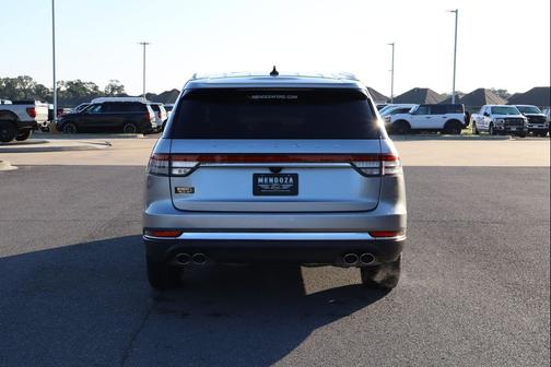 Silver Radiance Metallic Clearcoat 2023 Lincoln Aviator Reserve AWD