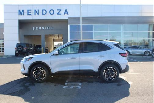 2026 Ford Escape Platinum