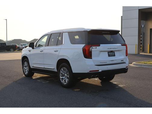 Summit White 2025 GMC Yukon Denali