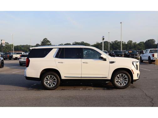 Summit White 2025 GMC Yukon Denali