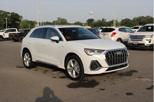 2024 Audi Q3 45 S line Premium Plus