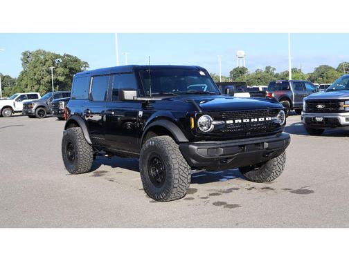 Shadow Black 2026 Ford Bronco Big Bend