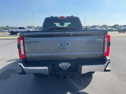 Carbonized Gray 2026 Ford F-250 Lariat