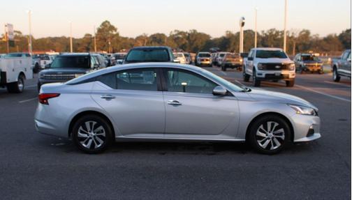 2020 Nissan Altima S FWD