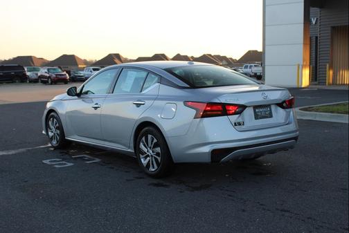 2020 Nissan Altima S FWD