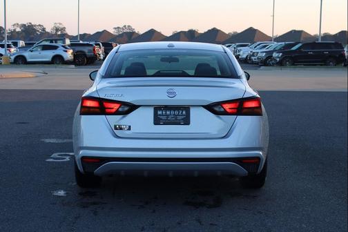 2020 Nissan Altima S FWD