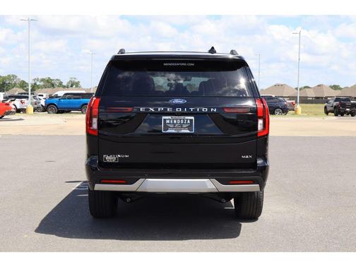 Agate Black Metallic 2026 Ford Expedition Max Platinum